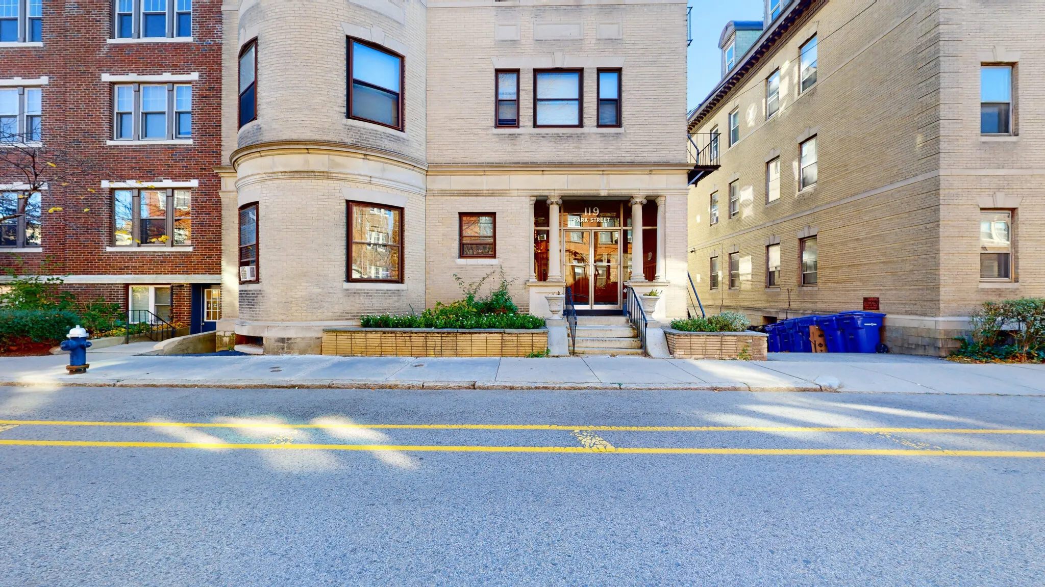 1 bed, 1 bath apartment for rent at 119 Park St Unit 3, Coolidge Corner — photo 8 of 11