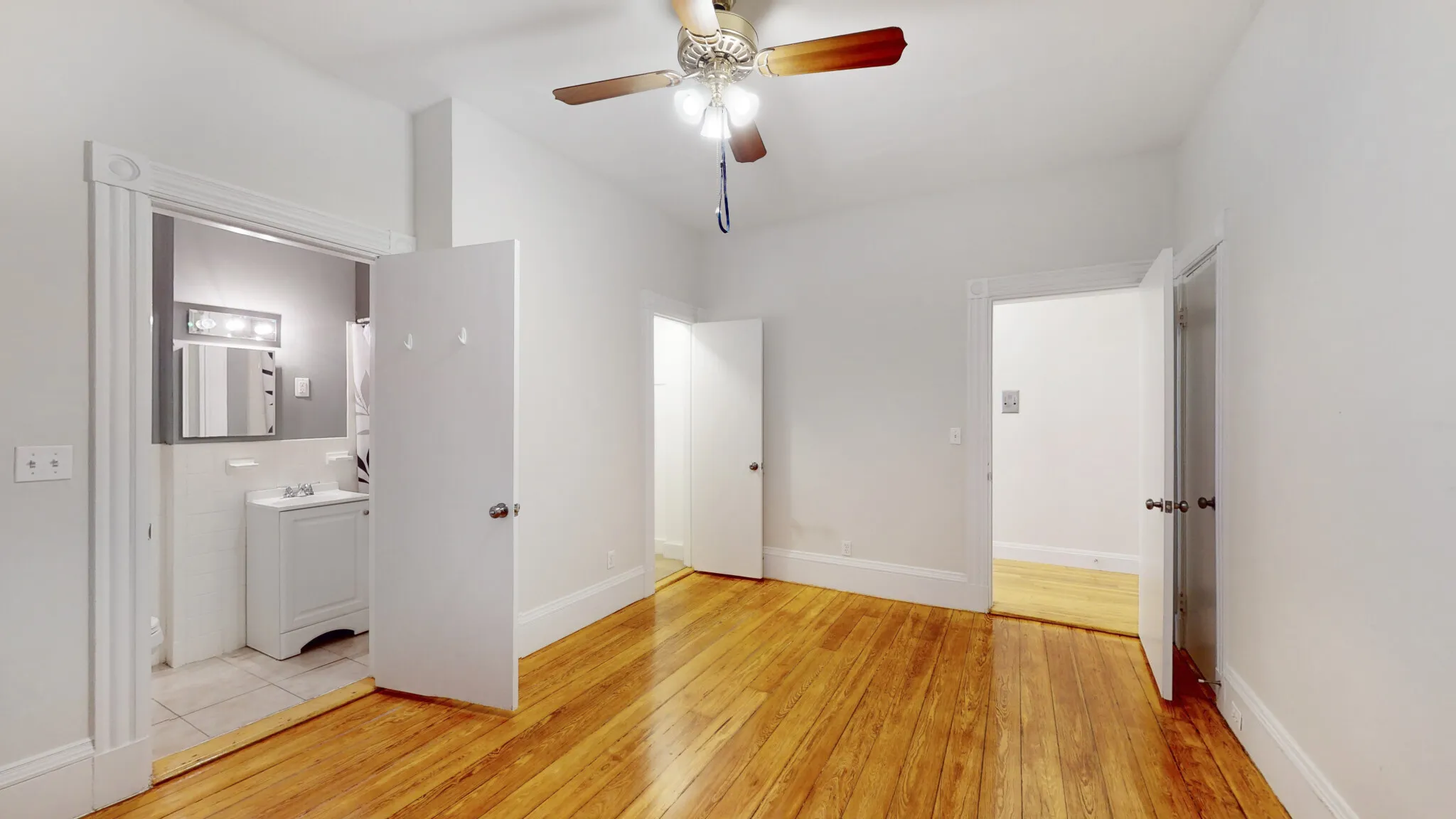 1 bed, 1 bath apartment for rent at 119 Park St Unit 3, Coolidge Corner — photo 4 of 11