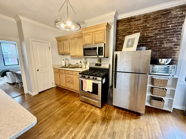2 bed, 1 bath apartment for rent at 119 Richmond St Unit 2, North End — photo 9 of 13