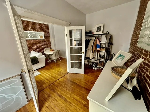 2 bed, 1 bath apartment for rent at 119 Richmond St Unit 2, North End — photo 5 of 13