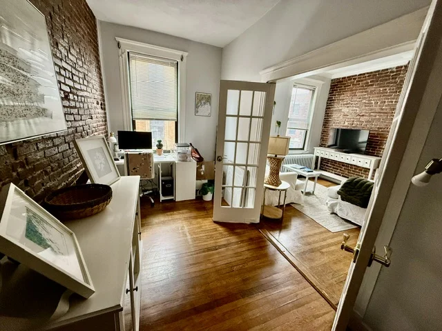 2 bed, 1 bath apartment for rent at 119 Richmond St Unit 2, North End — photo 4 of 13