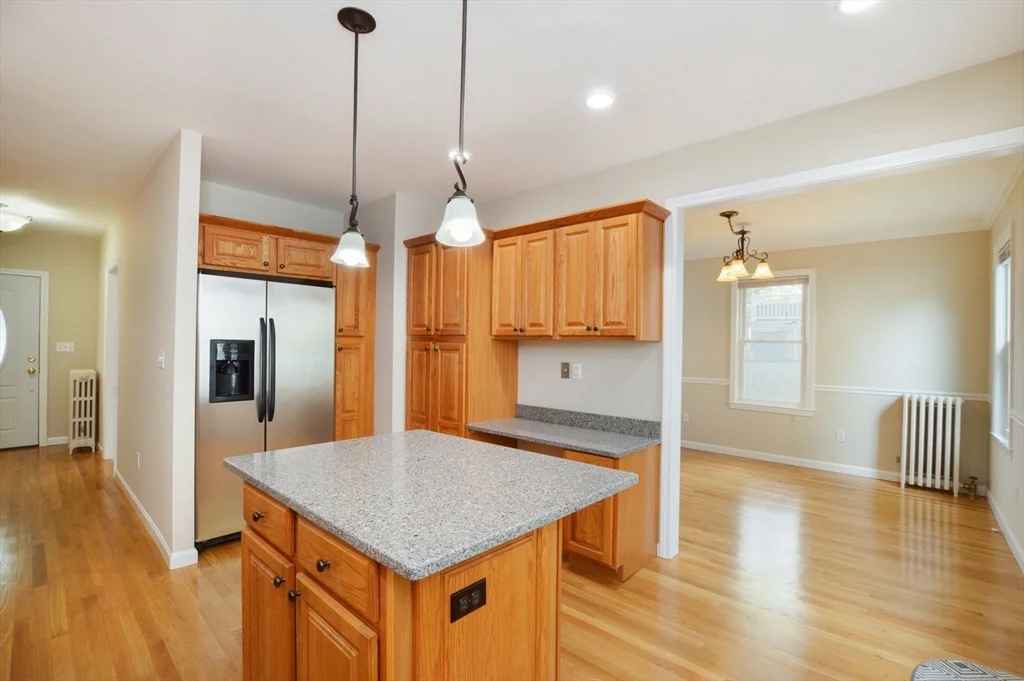 2 bed, 1 bath apartment for rent at 119 River St Unit 119, West Newton — photo 9 of 22