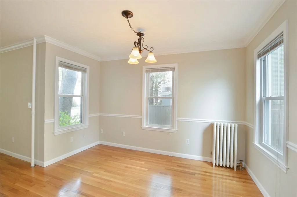 2 bed, 1 bath apartment for rent at 119 River St Unit 119, West Newton — photo 4 of 22
