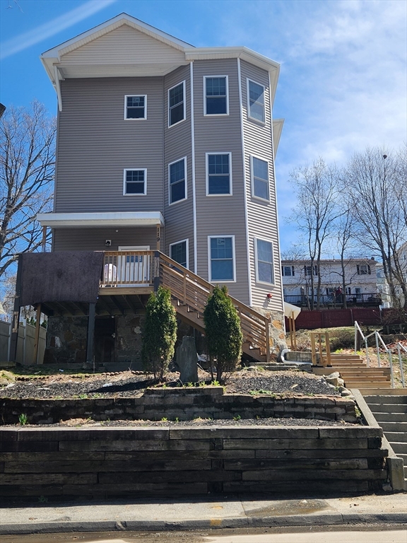 3 bed, 1 bath apartment for rent at 119 Rodney Unit 1, Worcester — photo 14 of 14