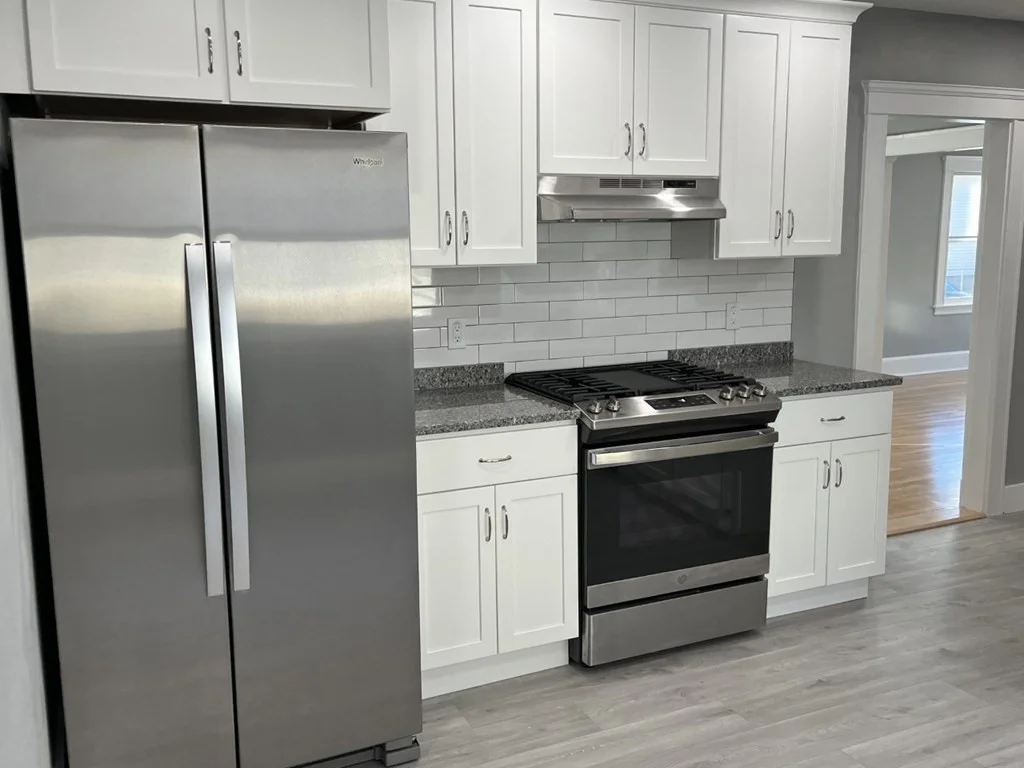 2 bed, 1 bath apartment for rent at 119 Safford St Unit 1, North Quincy — photo 2 of 11