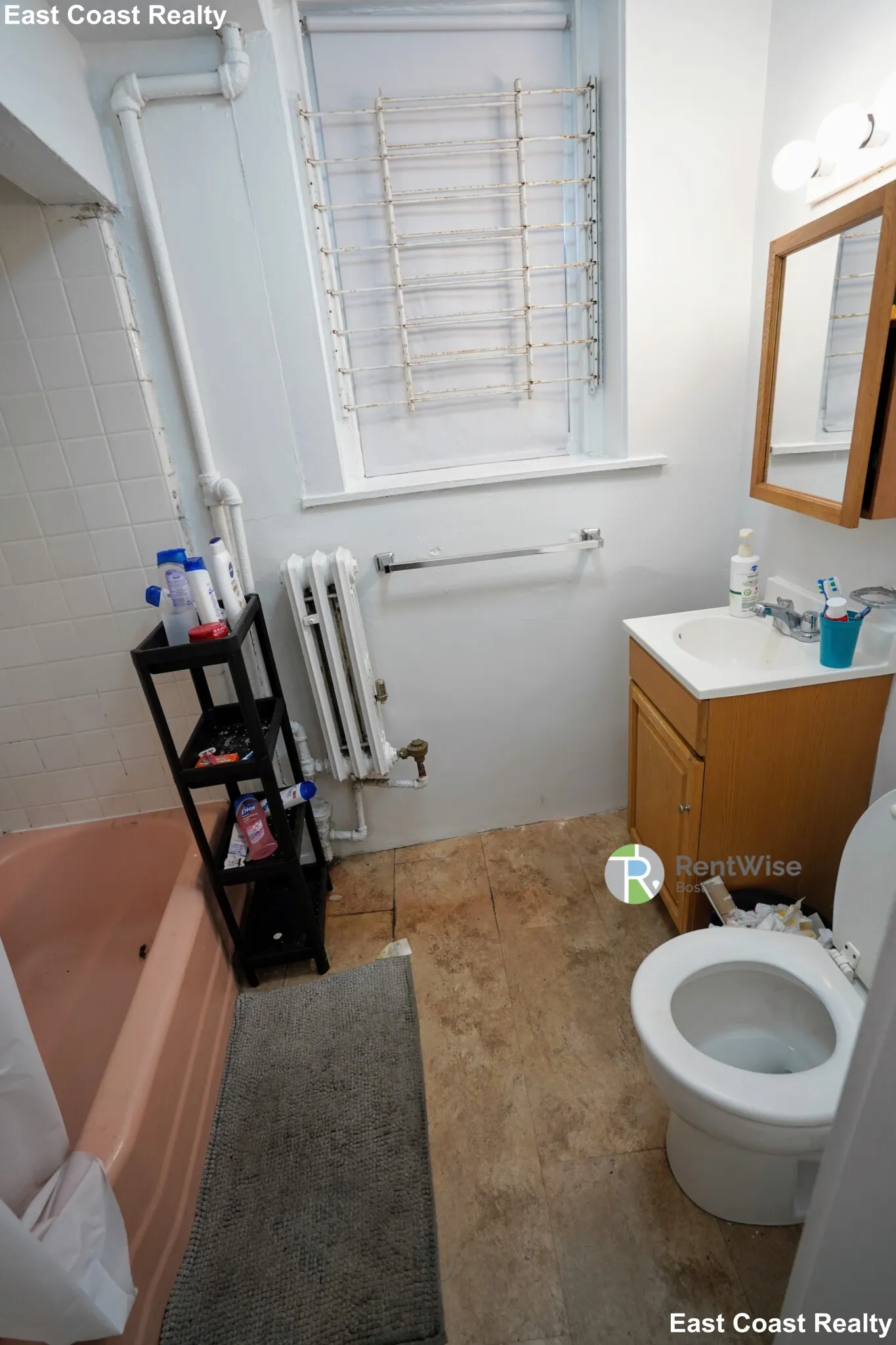 1 bed, 1 bath apartment for rent at 119 Sutherland Rd Unit A, Brighton — photo 8 of 16