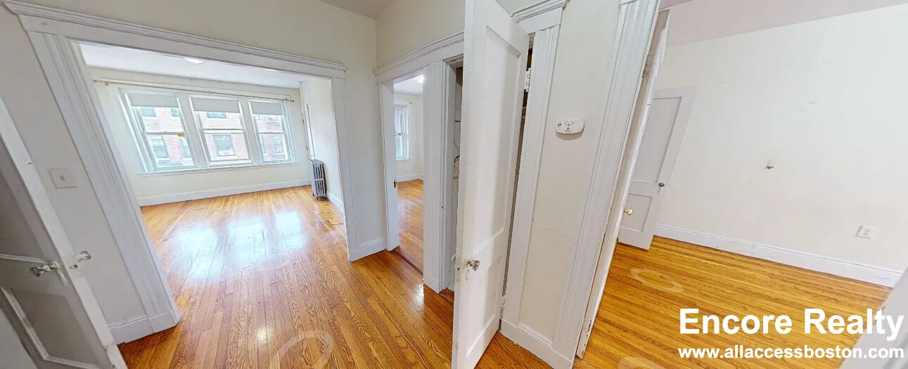 2 bed, 1 bath apartment for rent at 119 Sutherland Rd Unit H, Brighton