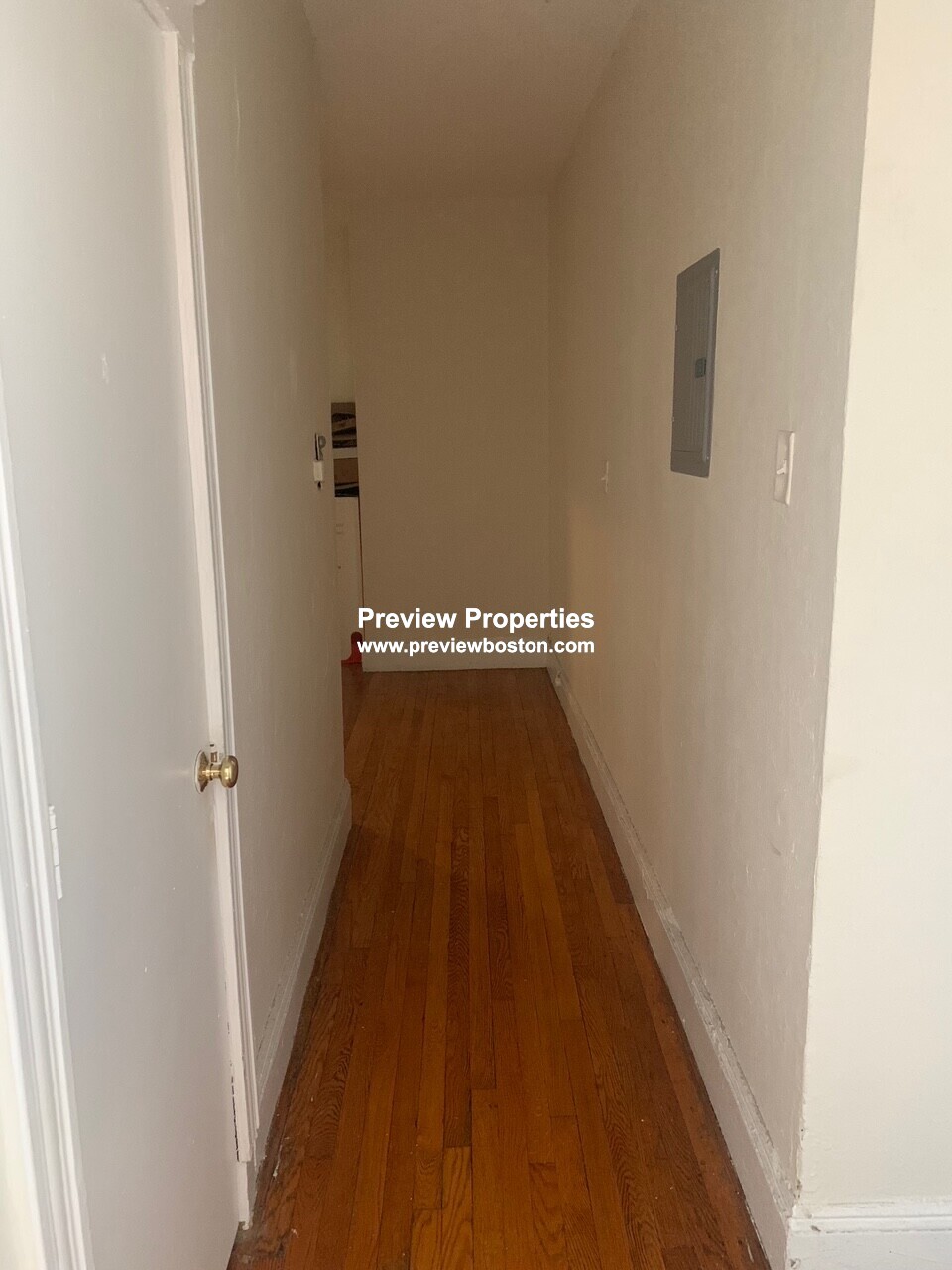 1 bed, 1 bath apartment for rent at 119 Sutherland Rd Unit NP, Brighton — photo 8 of 12