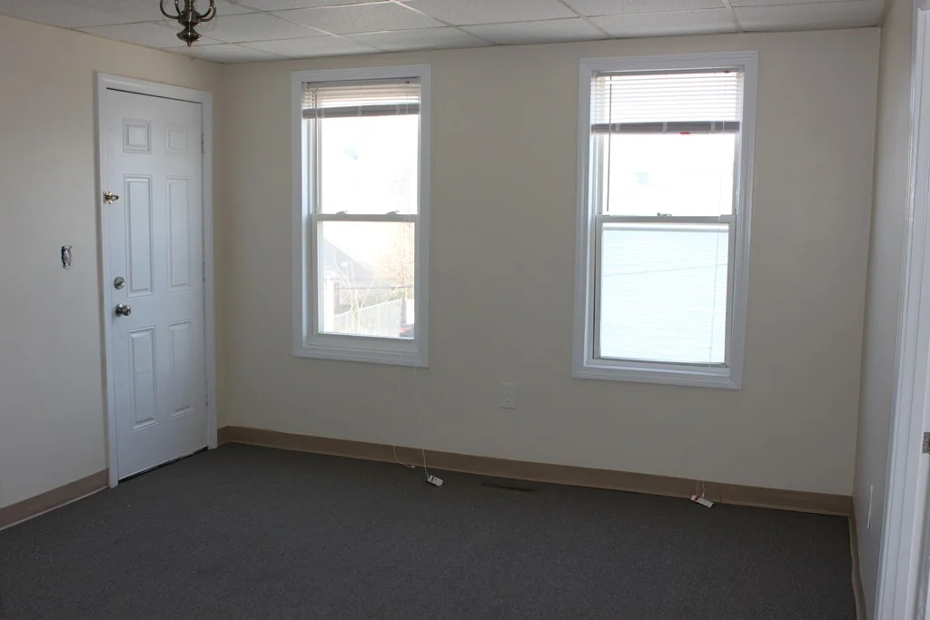1 bed, 1 bath apartment for rent at 119 Wade St Unit 2B, Fall River — photo 2 of 6