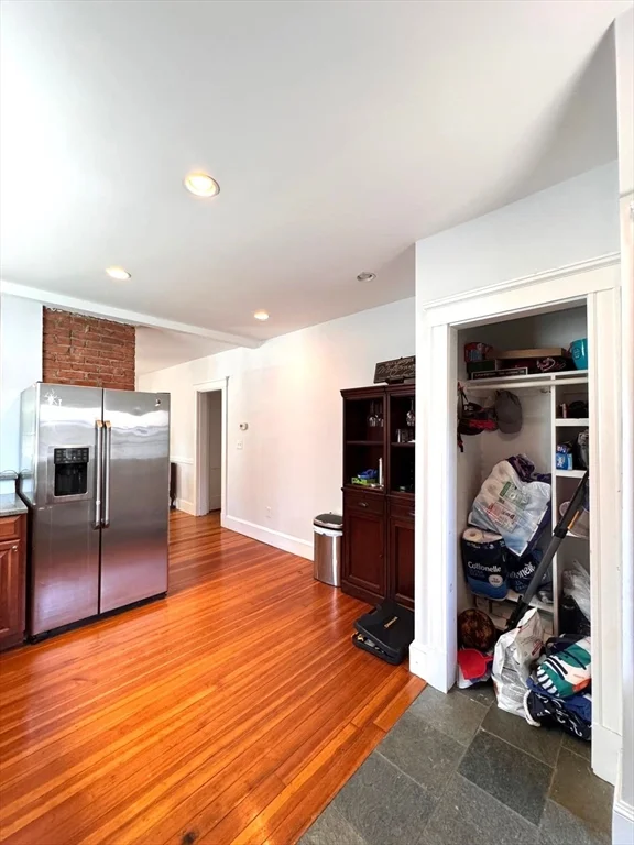 2 bed, 1 bath apartment for rent at 119 Warren St Unit 1, Arlington — photo 4 of 27