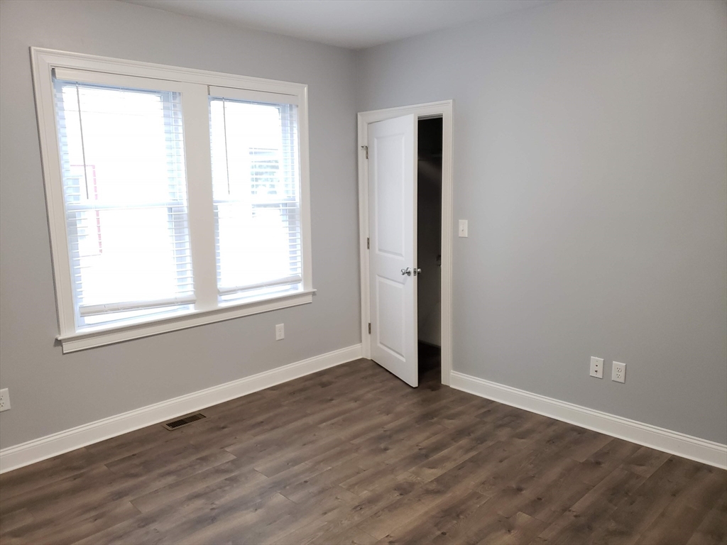 4 bed, 2 bath apartment for rent at 119 West Adams St Unit 119, Tufts University — photo 3 of 19