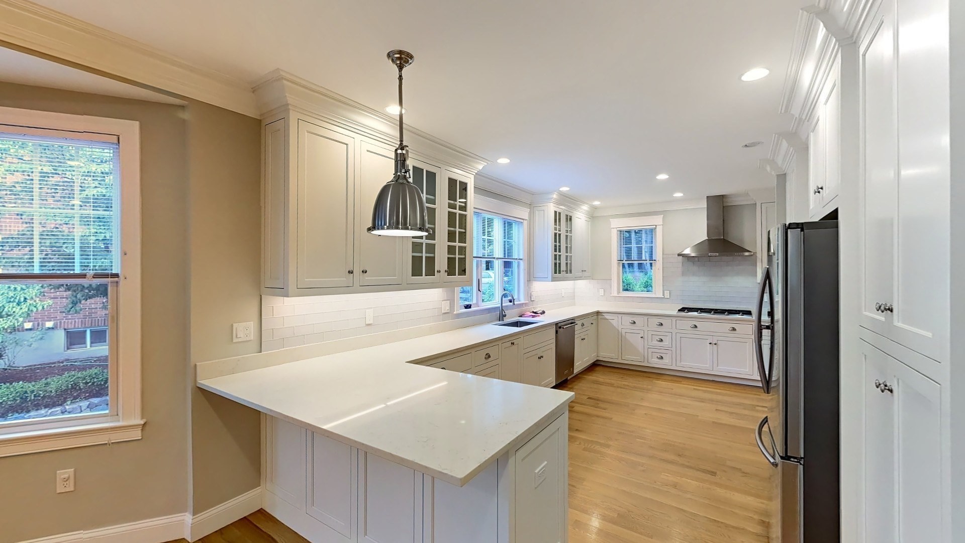 5 bed, 3.5 bath apartment for rent at 119 Westbourne Rd Unit 1, Coolidge Corner — photo 2 of 18