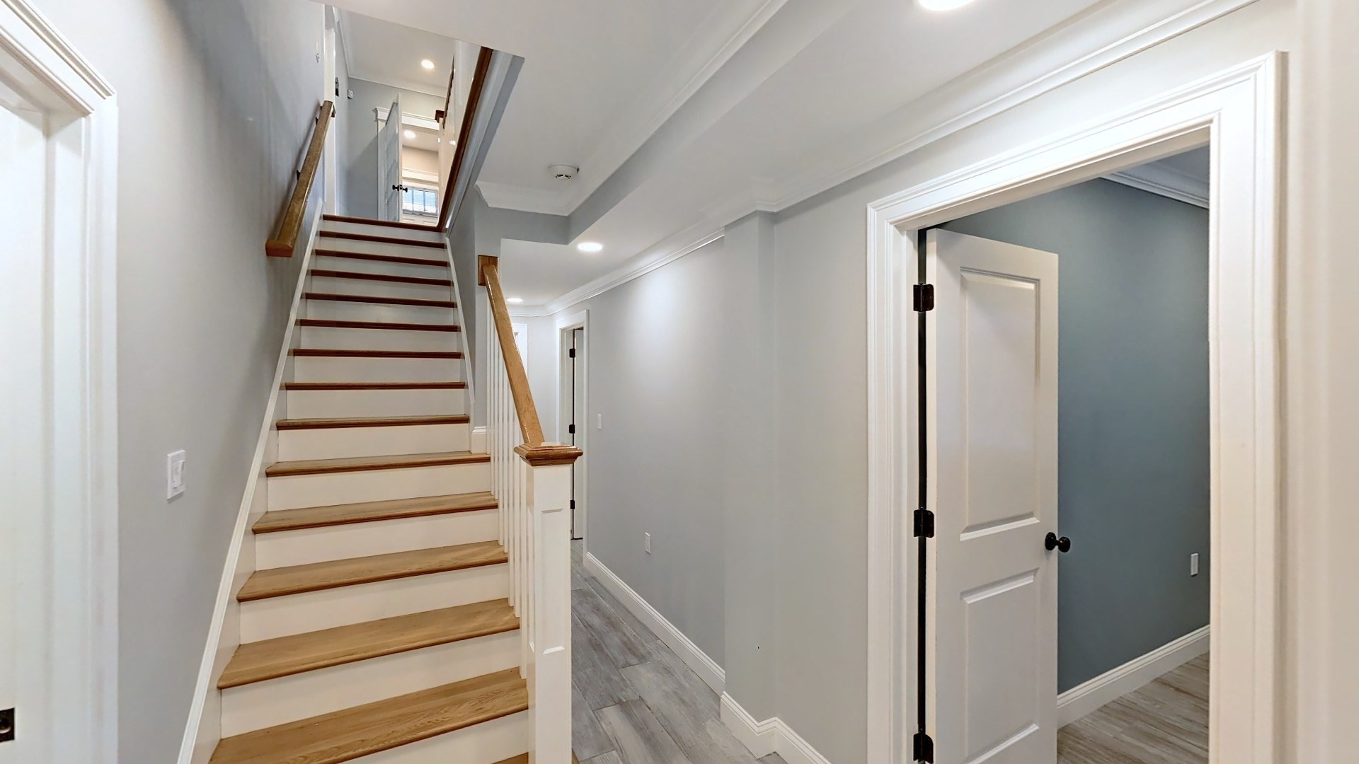 5 bed, 3.5 bath apartment for rent at 119 Westbourne Rd Unit 1, Coolidge Corner — photo 13 of 18