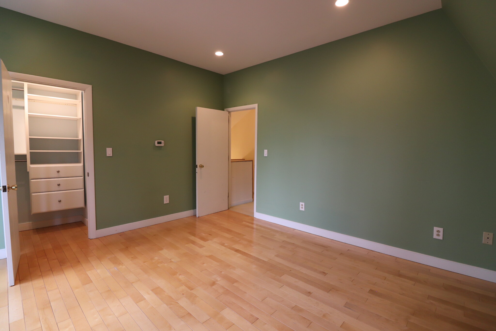 3 bed, 3 bath apartment for rent at 119 Whites Ave Unit 1, Watertown — photo 63 of 65