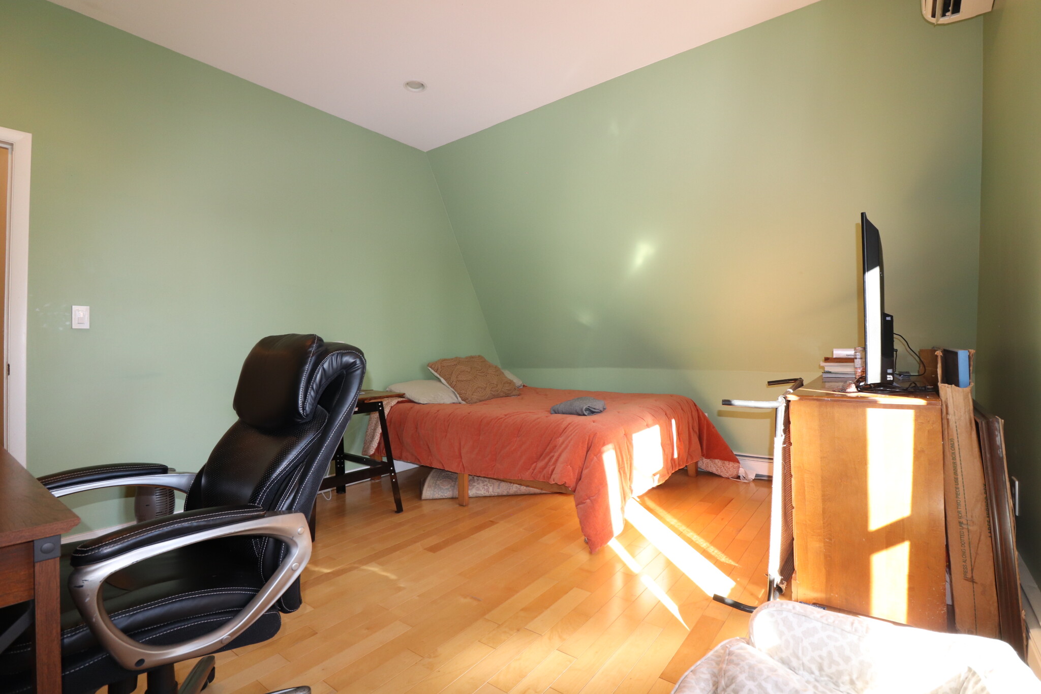 3 bed, 3 bath apartment for rent at 119 Whites Ave Unit 1, Watertown — photo 28 of 65