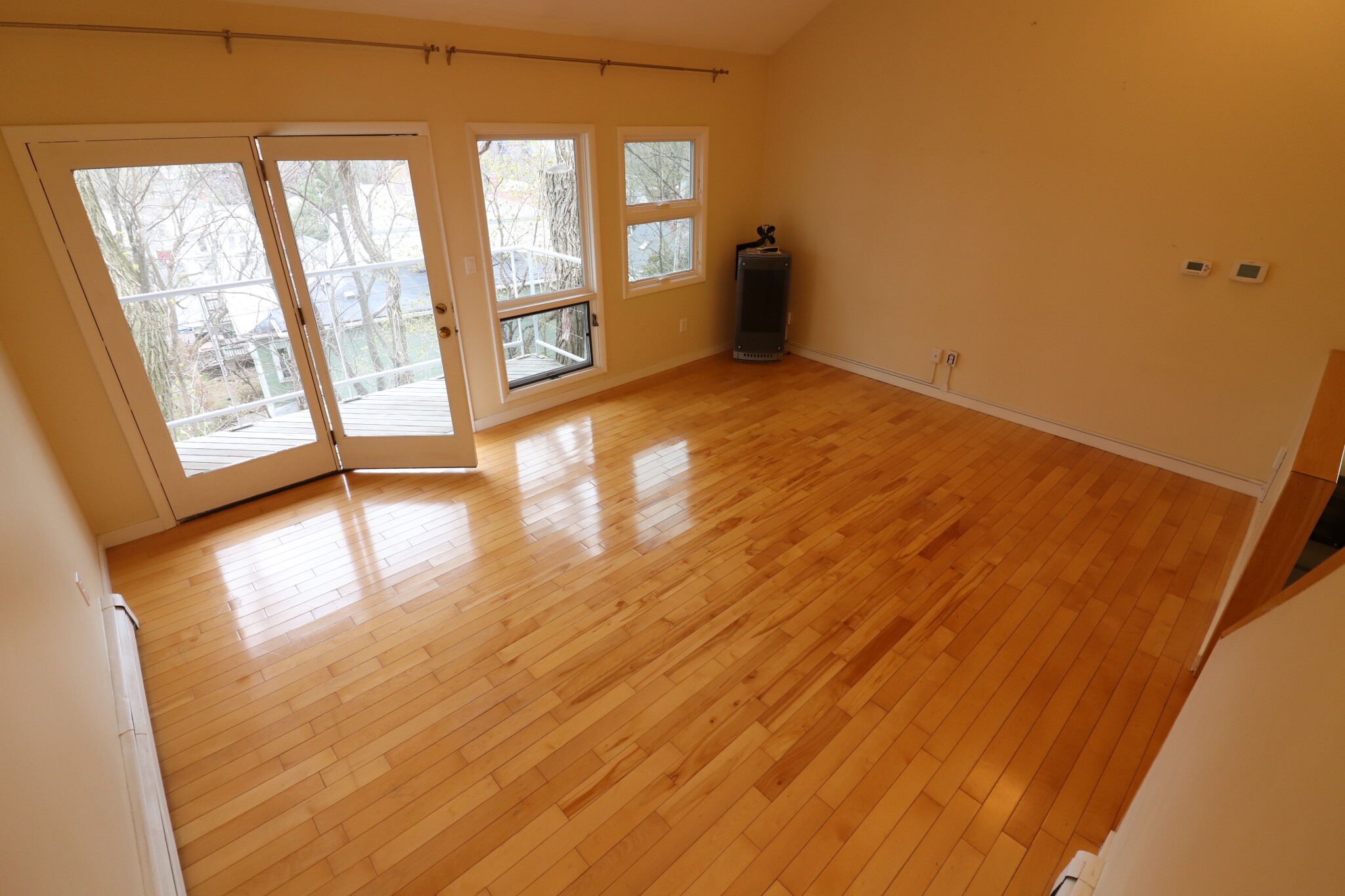 3 bed, 3 bath apartment for rent at 119 Whites Ave Unit 1, Watertown — photo 45 of 65