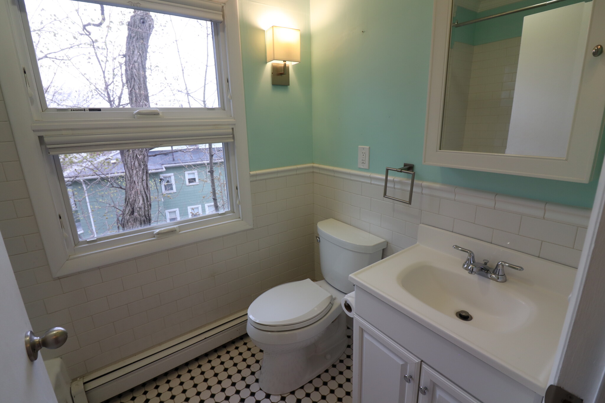 3 bed, 3 bath apartment for rent at 119 Whites Ave Unit 1, Watertown — photo 39 of 65
