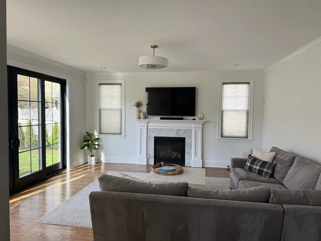 5 bed, 4+ bath apartment for rent at 119 Woodbine Circle, Needham — photo 8 of 21