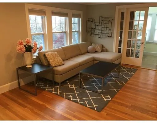 3 bed, 2 bath apartment for rent at 119 York Ter Unit 2, Coolidge Corner — photo 1 of 9