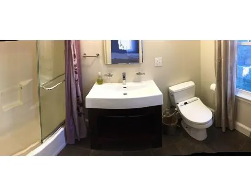 3 bed, 2 bath apartment for rent at 119 York Ter Unit 2, Coolidge Corner — photo 6 of 9
