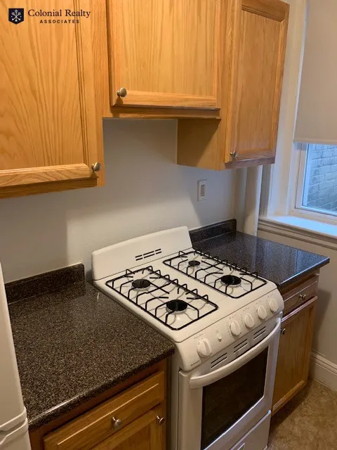 1 split bed, 1 bath apartment for rent at 1190 Boylston St Unit 26, Fenway — photo 10 of 12