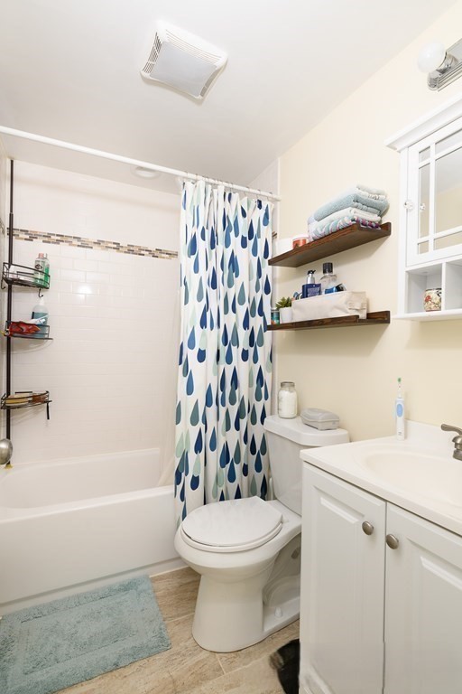 3 bed, 1 bath apartment for rent at 1190 Cambridge St Unit 2, Cambridge — photo 8 of 11