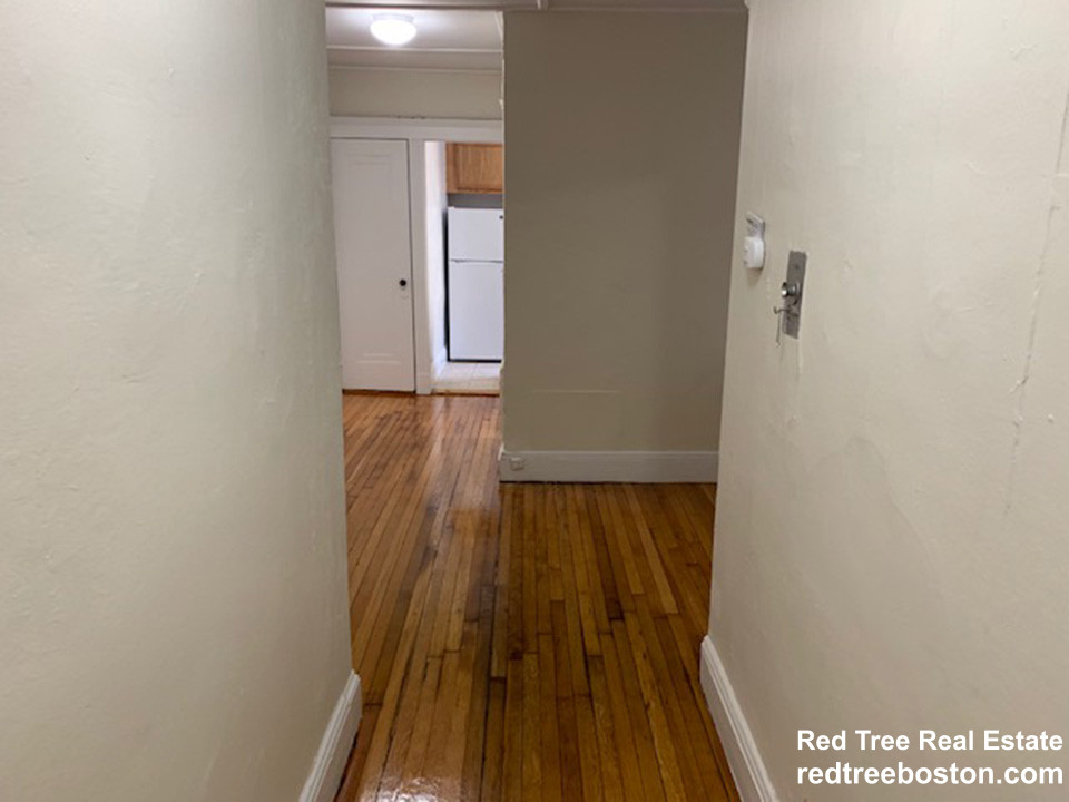 1 bed, 1 bath apartment for rent at 1191 Boylston St Unit 21, Fenway — photo 5 of 17