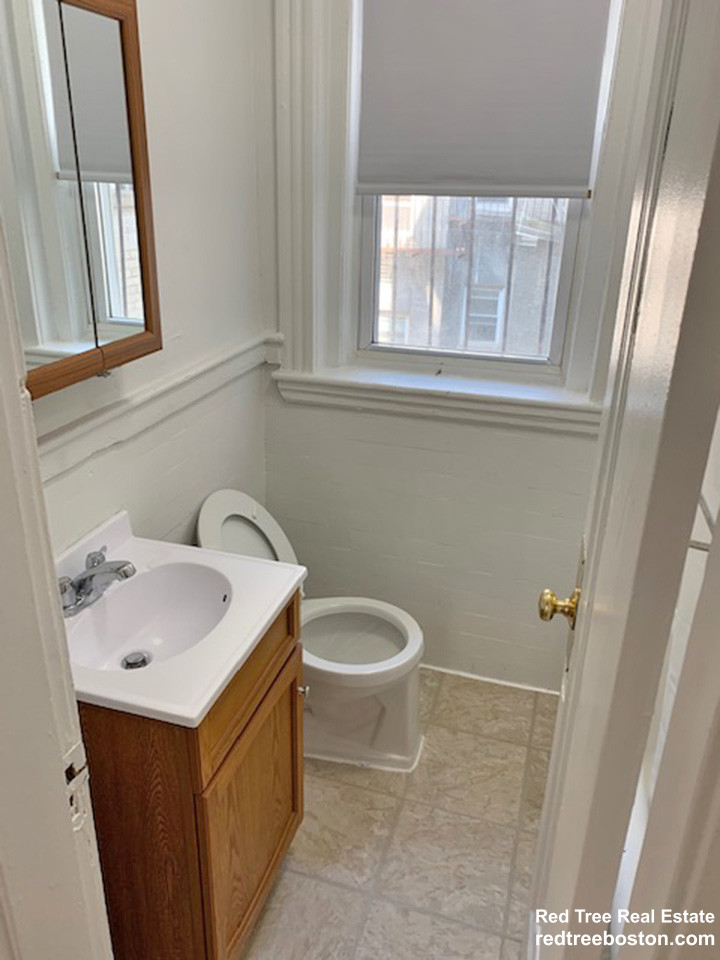 1 bed, 1 bath apartment for rent at 1191 Boylston St Unit 21, Fenway — photo 11 of 17