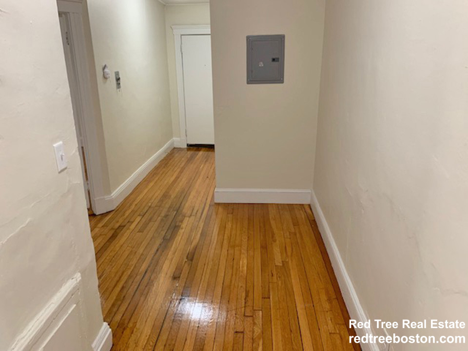 1 bed, 1 bath apartment for rent at 1191 Boylston St Unit 21, Fenway — photo 6 of 17