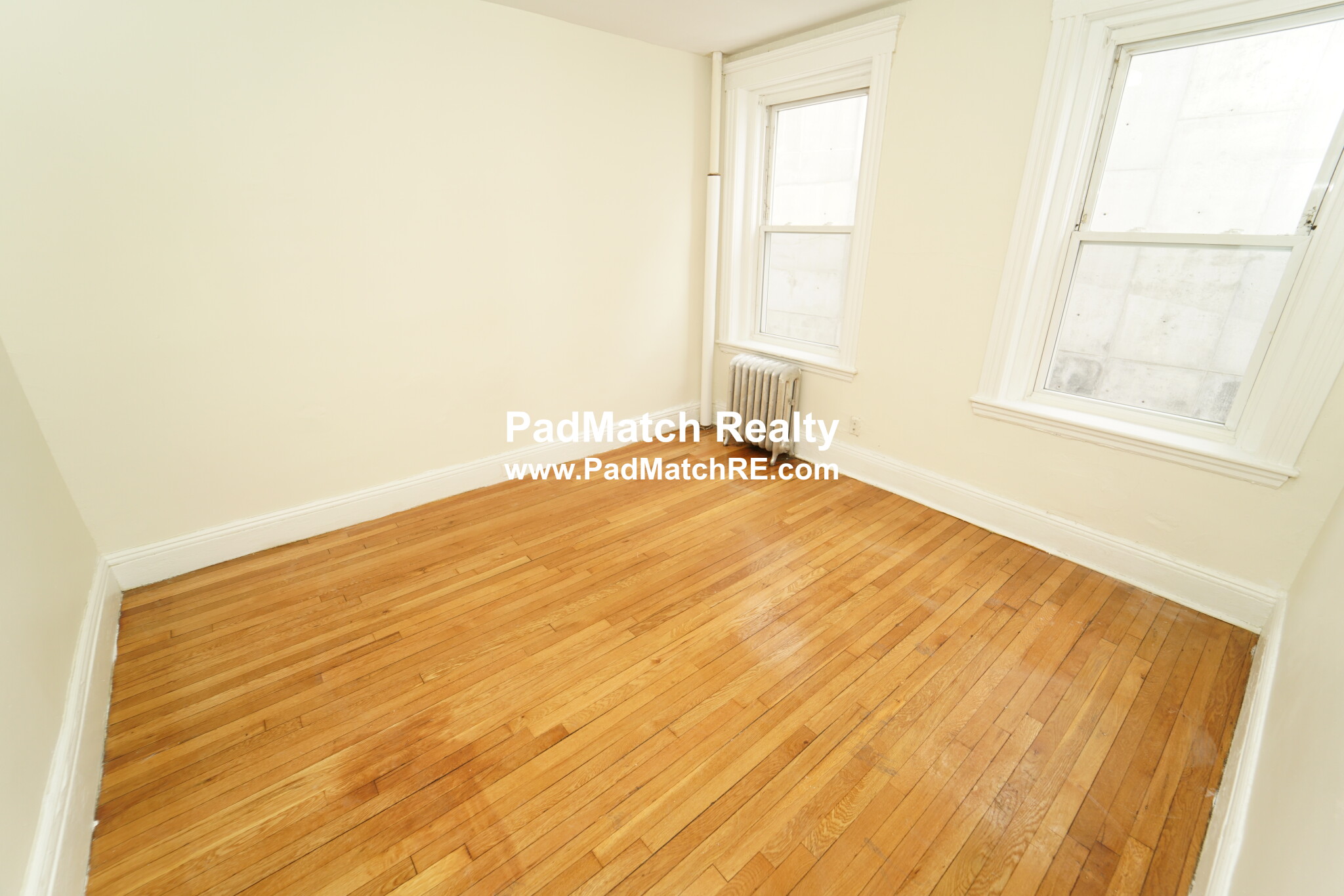 Studio bed, 1 bath apartment for rent at 1191 Boylston St Unit 24, Fenway — photo 1 of 12