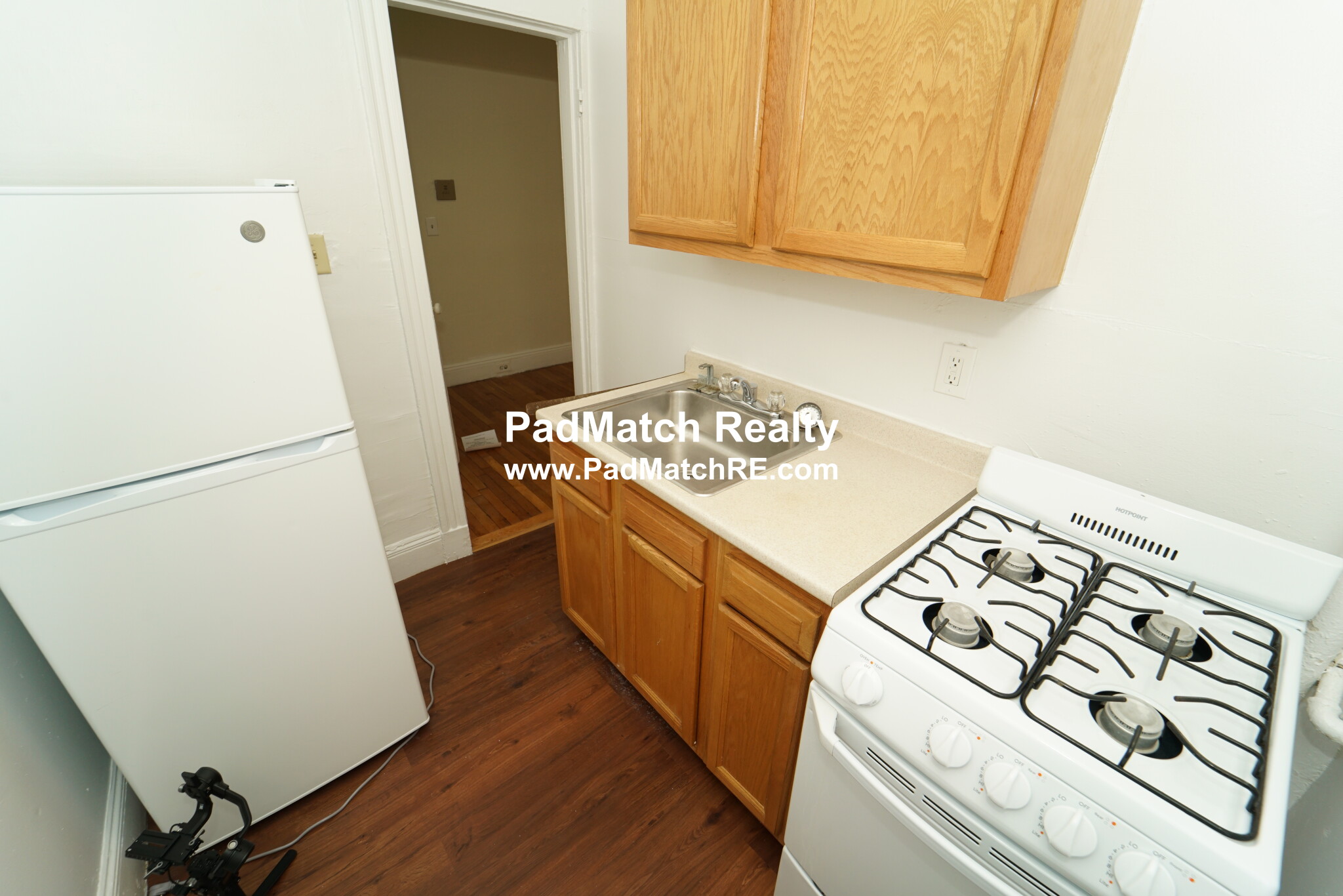 Studio bed, 1 bath apartment for rent at 1191 Boylston St Unit 24, Fenway — photo 9 of 12