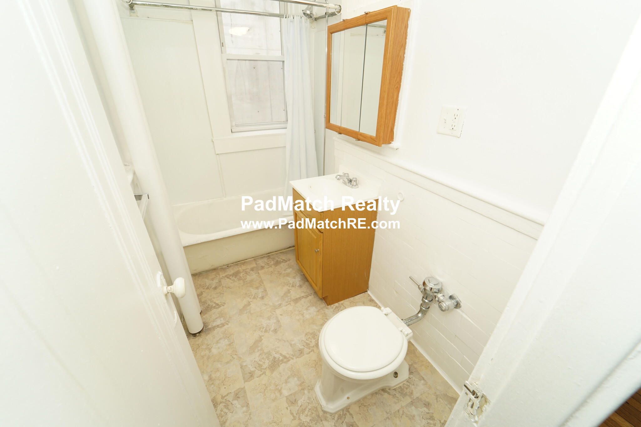 Studio bed, 1 bath apartment for rent at 1191 Boylston St Unit 24, Fenway — photo 6 of 12
