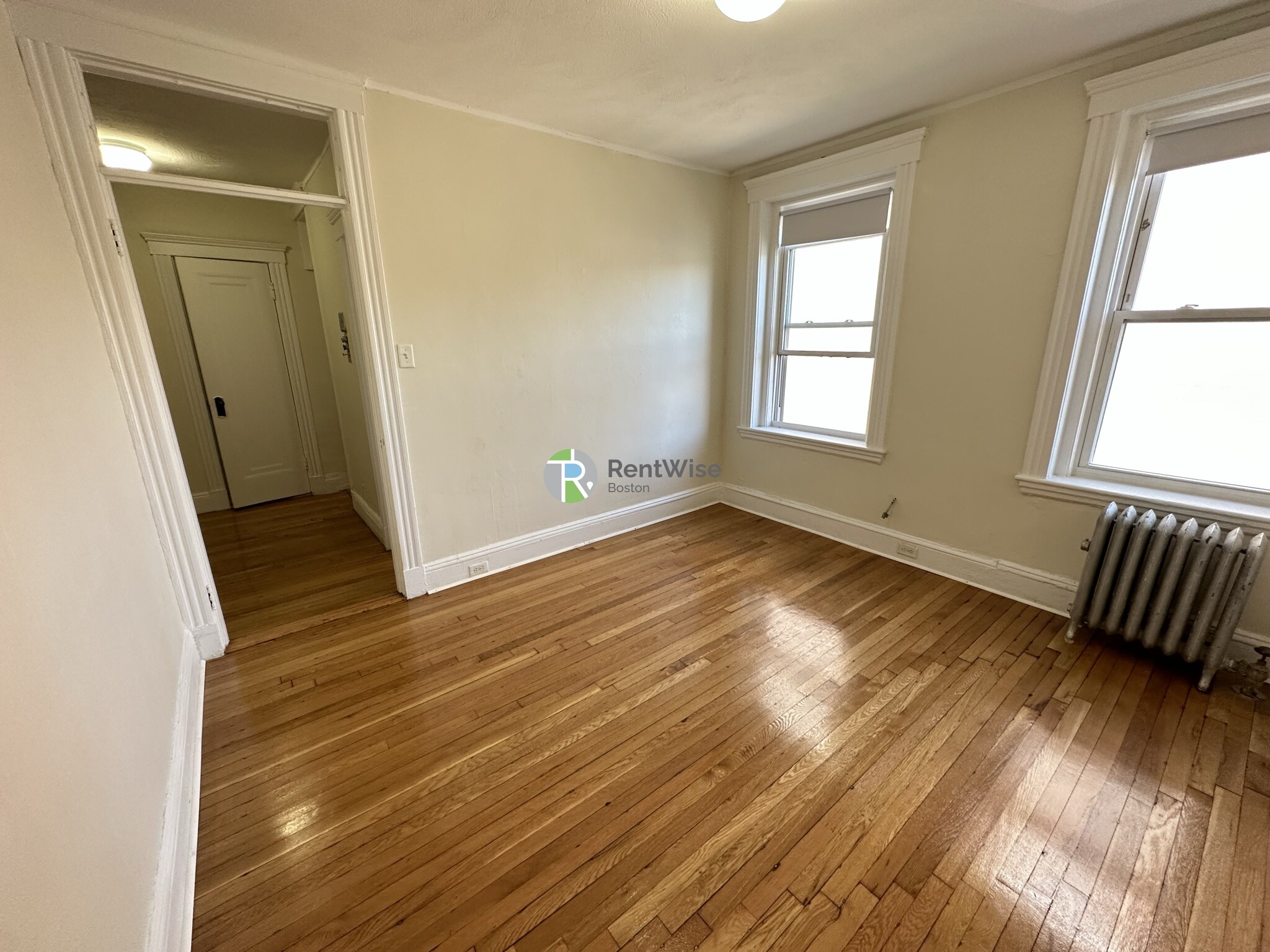 Studio bed, 1 bath apartment for rent at 1191 Boylston St Unit 25-1, Fenway — photo 1 of 8