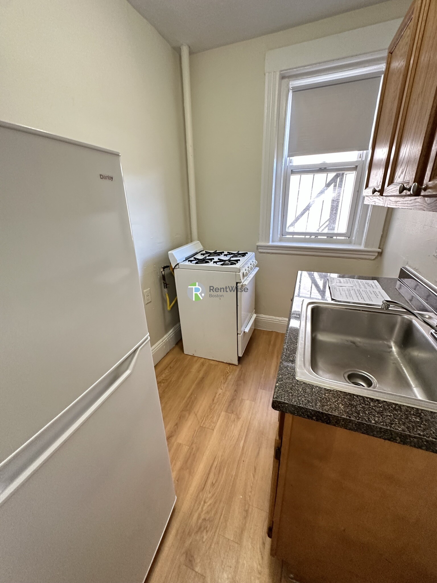 Studio bed, 1 bath apartment for rent at 1191 Boylston St Unit 25-1, Fenway — photo 4 of 8