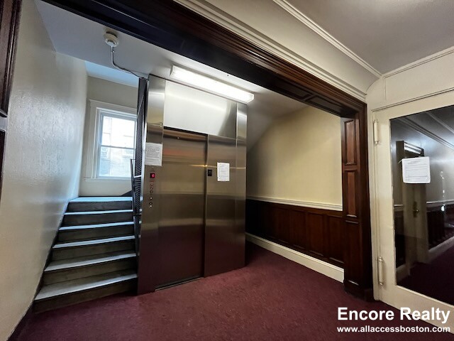 Studio bed, 1 bath apartment for rent at 1191 Boylston St Unit 25, Fenway — photo 5 of 6