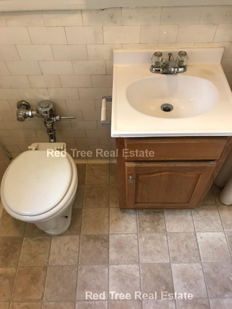 1 bed, 1 bath apartment for rent at 1191 Boylston St Unit 28, Fenway — photo 9 of 16