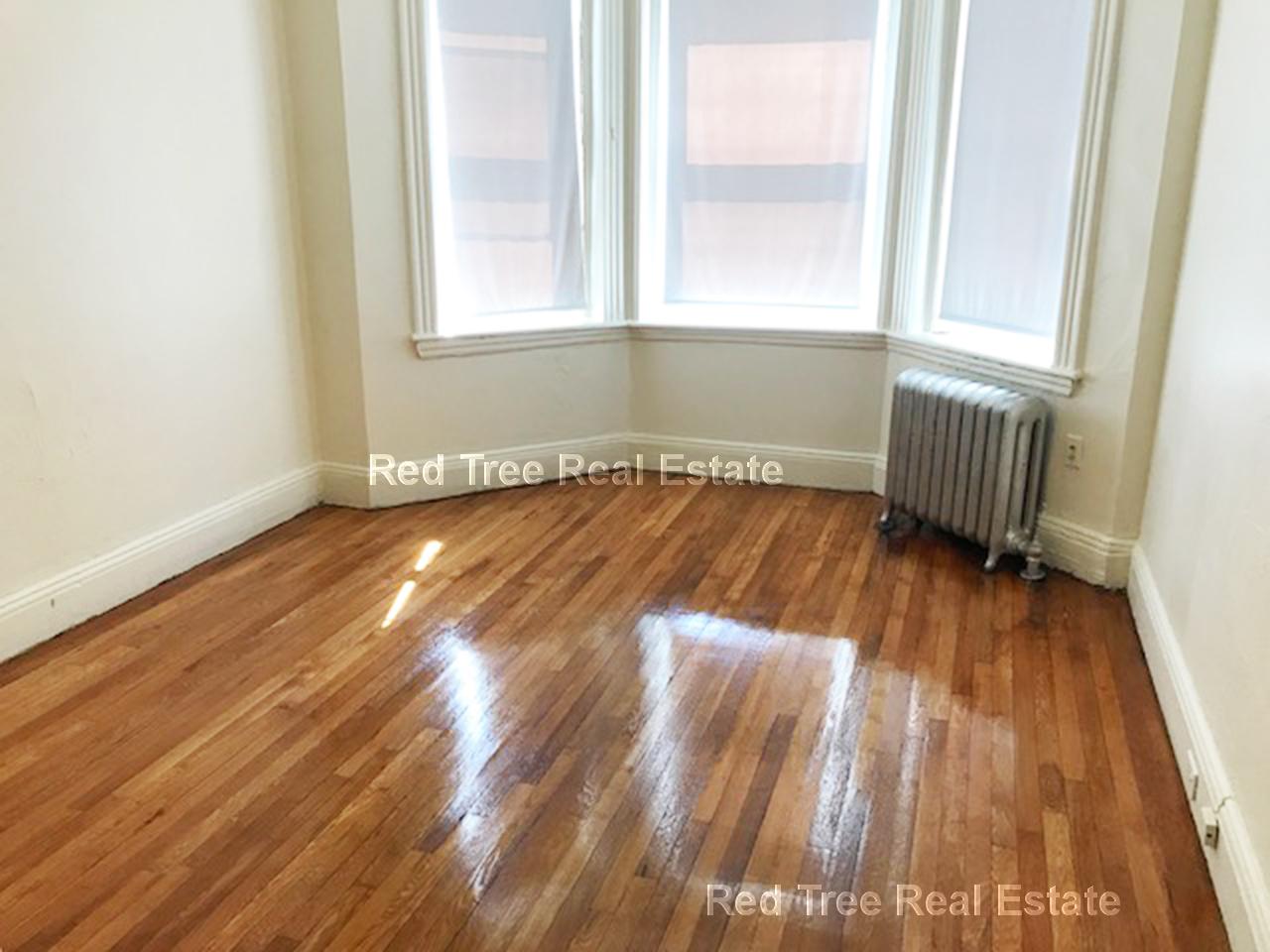 1 bed, 1 bath apartment for rent at 1191 Boylston St Unit 28, Fenway — photo 3 of 16