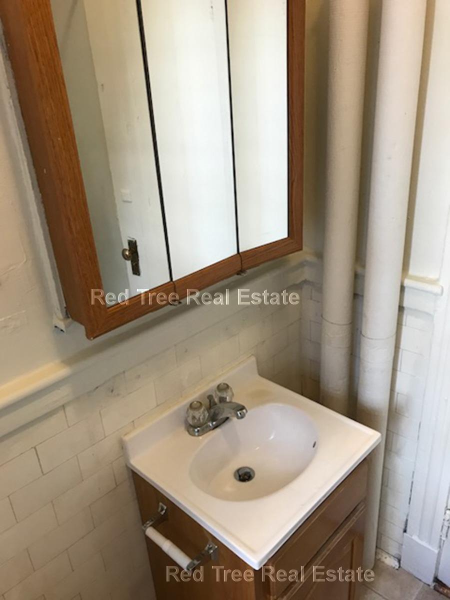 1 bed, 1 bath apartment for rent at 1191 Boylston St Unit 28, Fenway — photo 7 of 16