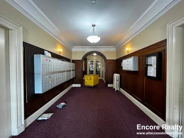 1 bed, 1 bath apartment for rent at 1191 Boylston St Unit 3, Fenway — photo 5 of 9