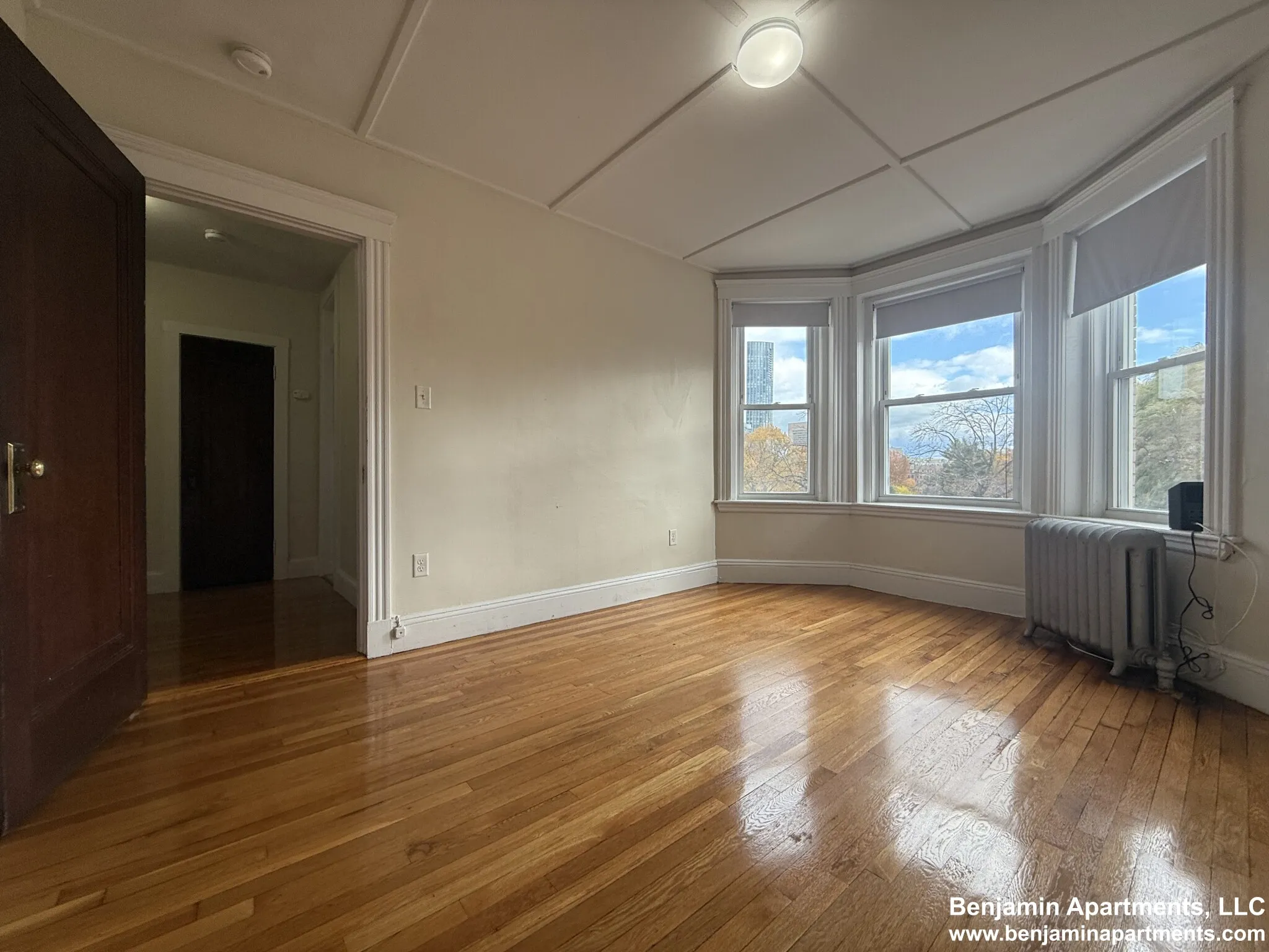 Studio bed, 1 bath apartment for rent at 1191 Boylston St Unit 31, Fenway — photo 2 of 10
