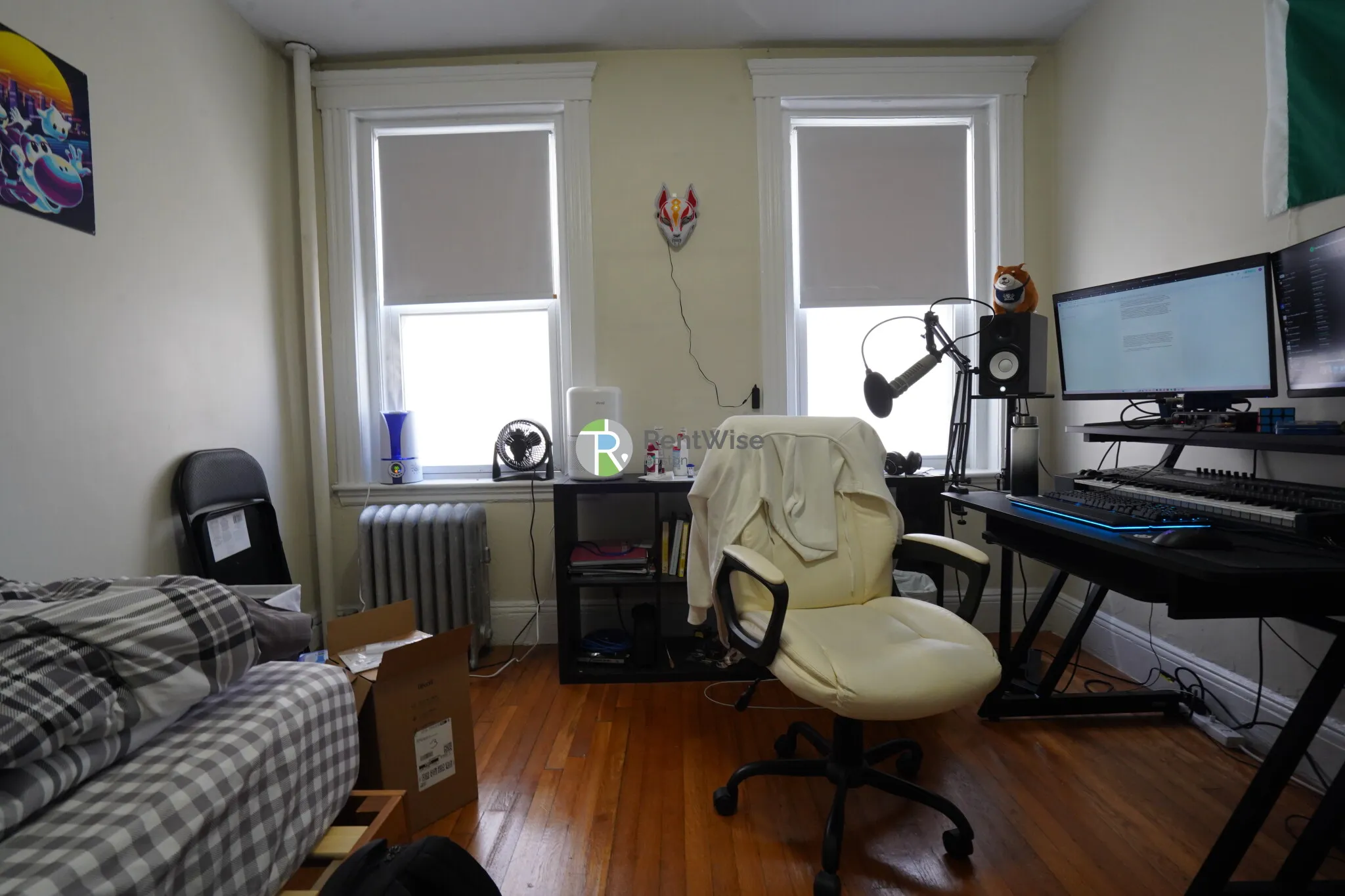 Studio bed, 1 bath apartment for rent at 1191 Boylston St Unit 35, Fenway — photo 2 of 40