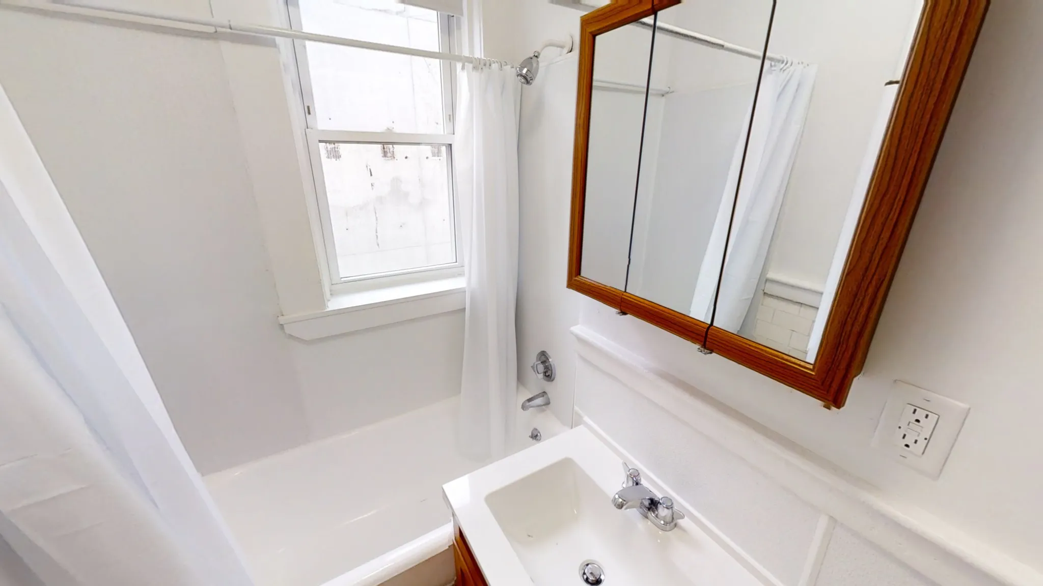 Studio bed, 1 bath apartment for rent at 1191 Boylston St Unit 35, Fenway — photo 39 of 40