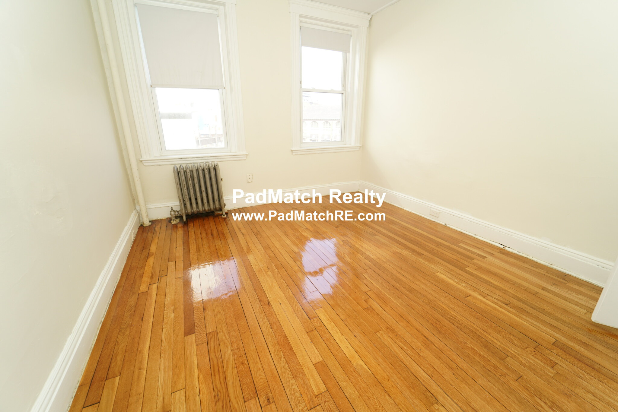 1 split bed, 1 bath apartment for rent at 1191 Boylston St Unit 36, Fenway — photo 7 of 15