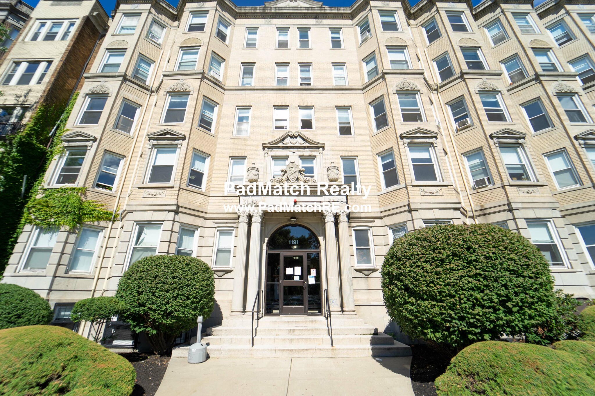 1 split bed, 1 bath apartment for rent at 1191 Boylston St Unit 36, Fenway — photo 14 of 15