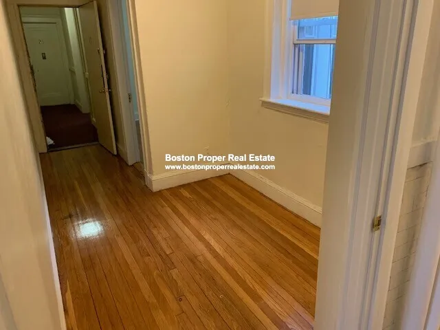 2 bed, 1 bath apartment for rent at 1191 Boylston St Unit 3a, Fenway — photo 8 of 10