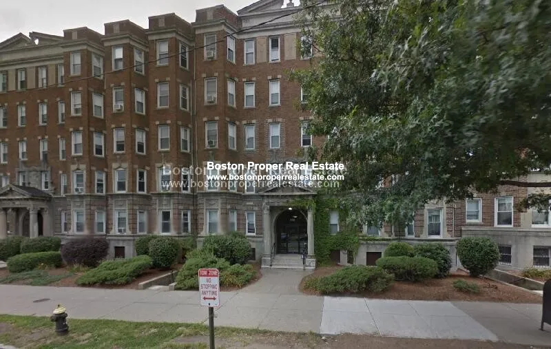 2 bed, 1 bath apartment for rent at 1191 Boylston St Unit 3a, Fenway — photo 9 of 10