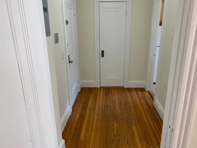 Studio bed, 1 bath apartment for rent at 1191 Boylston St Unit 42, Fenway — photo 4 of 6