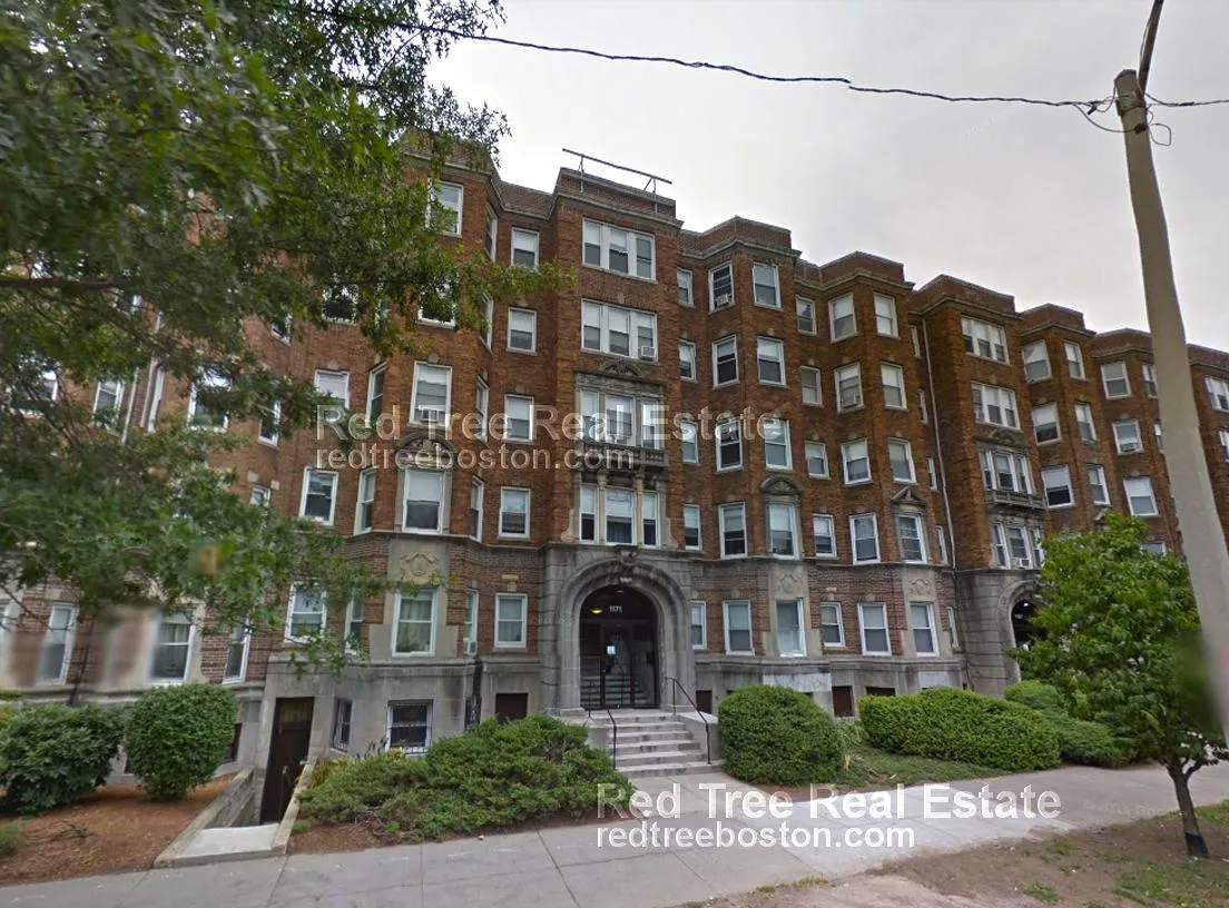 1 bed, 1 bath apartment for rent at 1191 Boylston St Unit 46, Fenway — photo 3 of 8