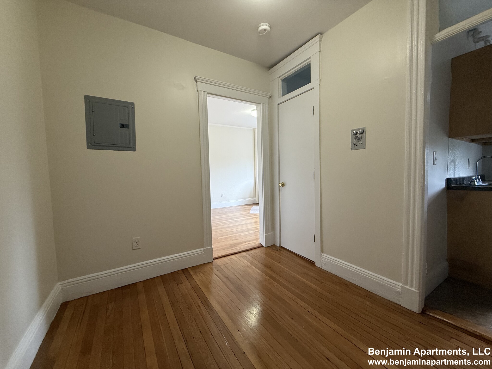 Studio bed, 1 bath apartment for rent at 1191 Boylston St Unit 49O, Fenway — photo 8 of 9