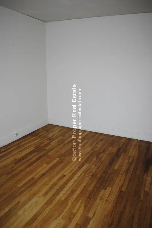 Studio bed, 1 bath apartment for rent at 1191 Boylston St Unit 50, Fenway — photo 7 of 10